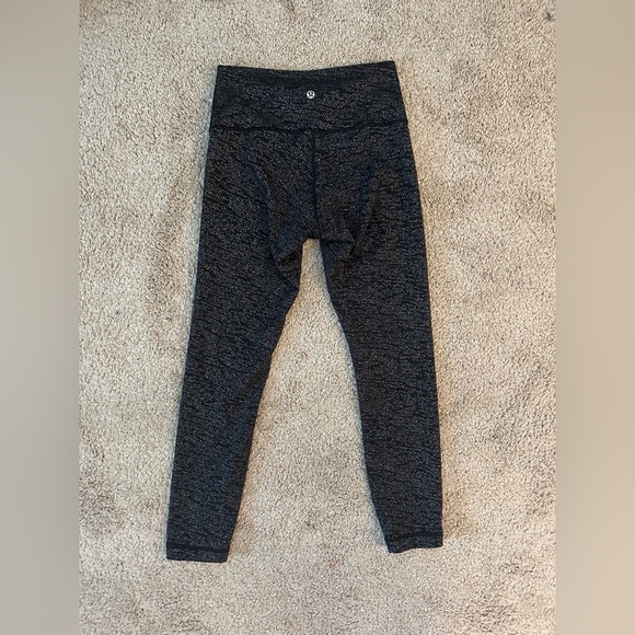 Lululemon Wunder Under High-Rise Leggings Size 6 Black White Static Print - Picture 6 of 6